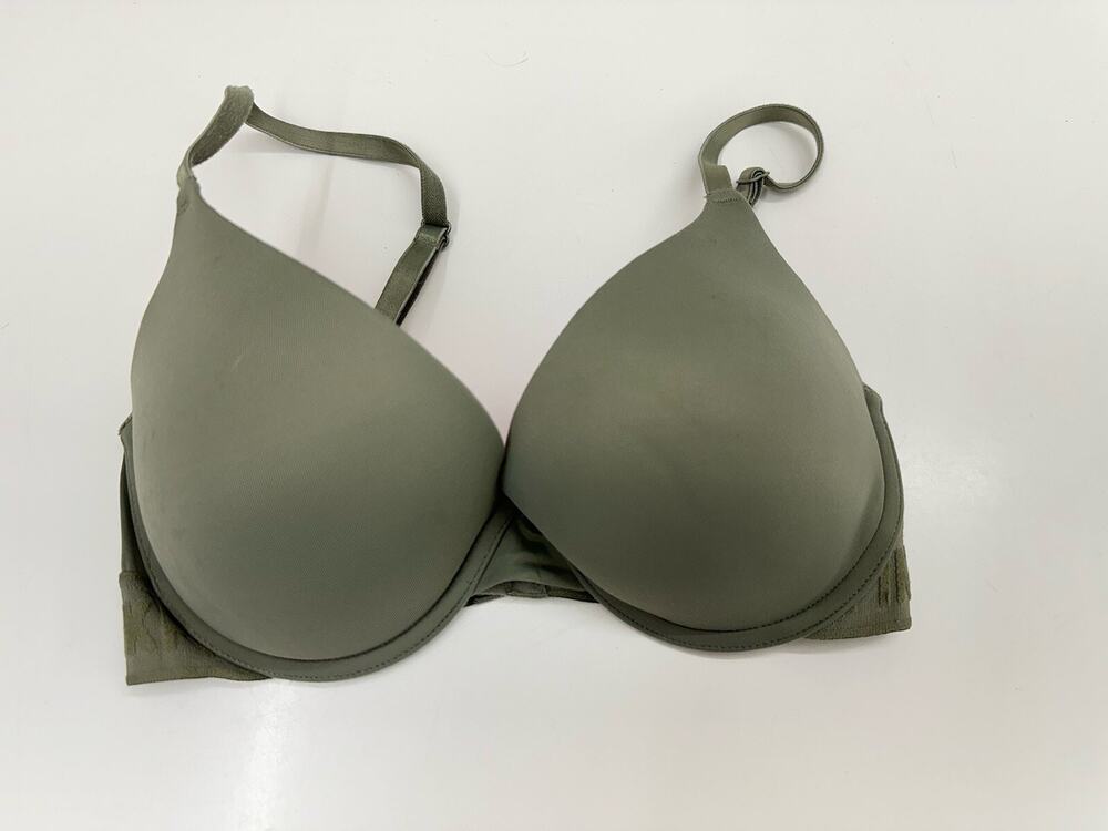 PINK Womens Bra Size 32D Wear Everywhere Push Up Green Logo Band Adjustable